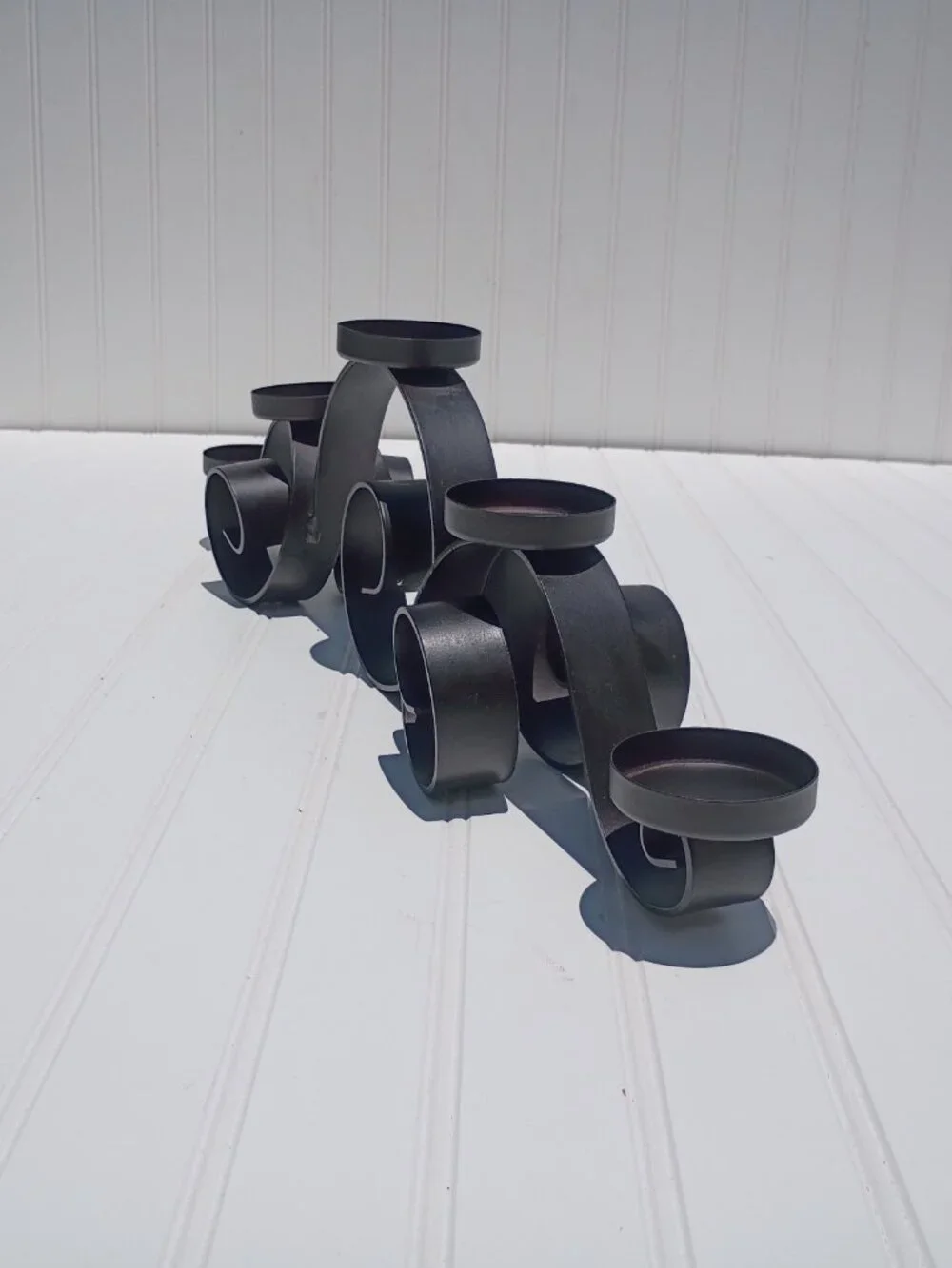 Wrought Iron Candelabra Centerpiece Black Scrollwork Tiered Candle Holder 5-Arm